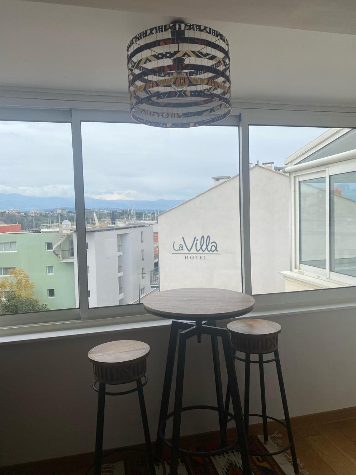 Penthouse With Panoramic Views Apartment Antibes